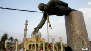 اسقاط تمثال صدام