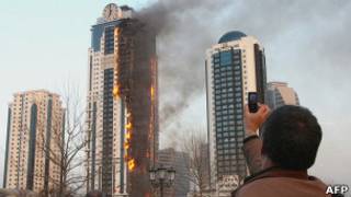 Горящий небоскреб в Грозном (3 апреля 2013 года)