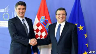 Hırvatistan Başbakanı Zoran Milanoviç ve Avrupa Komisyonu Başkanı Barroso