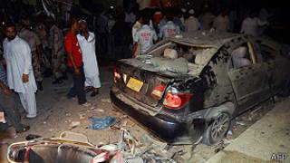 Bomba en Karachi, Pakistán