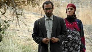 نمایی از فیلم سنگ اول ساخته ابراهیم فروزش