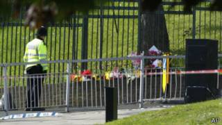 polícia em Woolwich (foto: AP)