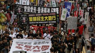 香港民众游行悼念北京六四学运24周年(26/5/2013)