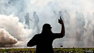 Protesto na praça Taksim (Foto Getty Image)