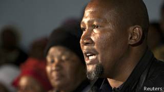 Mandla Mandela, yimuye ibisigarira vy'abana ba Mandela