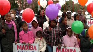 Cầu nguyện cho sức khỏe của Mandela