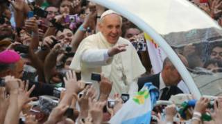 Le Pape Francis accueilli à Rio