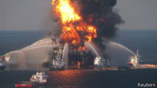 Авария на платформе Deepwater Horizon