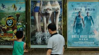 北京某電影院外的進口電影海報(31/7/2013)