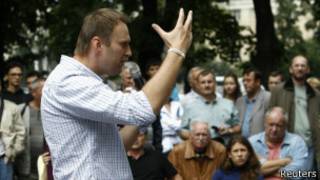 Алексей Навальный на встрече с избирателями
