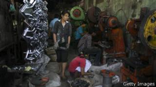 Burmese workers in Thailand