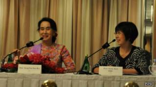 Daw Aung San Suu Kyi Presser