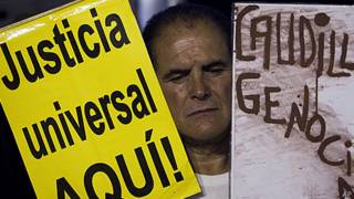 Protesta en España por crímenes durante el franquismo