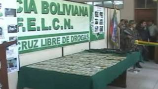 Dinheiro apreendido pela polícia boliviana