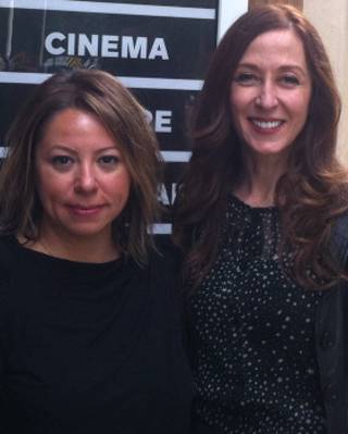 Aslı Özge ve Defne Halman
