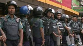 Enfrentamientos en Bangladesh