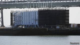 Google y la 'barcaza misteriosa' en San Francisco