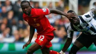 Victor Moses s'est blessé samedi lors d'un match du championnat d'Angleterre.