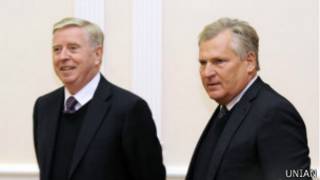 Олександр Квасневський і Пет Кокс