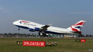Самолет British Airways