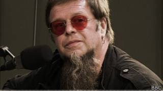 Борис Гребенщиков в студии Русской службы Би-би-си в 2007 году.