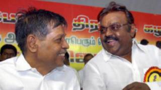 தேமுதிக தலைவர் விஜயகாந்துடன் பண்ருட்டி ராமச்சந்திரன்