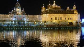 अमृतसर स्वर्ण मंदिर