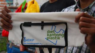 diet kantong plastik