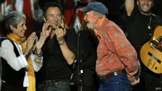 Peter Seeger y Bruce Springsteen