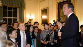 英國首相卡梅倫在首相府舉辦馬年新春招待會。