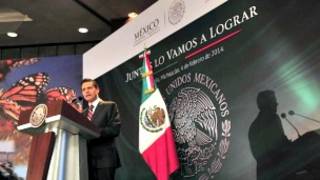 Enrique Peña Nieto, presidente de México, anuncia un programa de rescate para Michoacán.