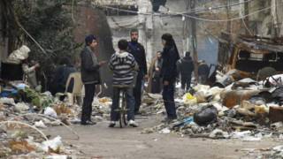 Crianças sírias em Homs (Reuters)