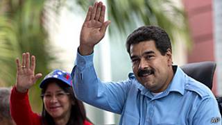 Nicolás Maduro y su esposa Cilia Flores