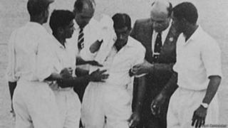 नरी कांट्रैक्टर