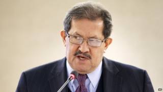 رفض نائب الرئيس الكولومبي انجيلينو غارزون العمل كسفير لبلاده في البرازيل بدعوى أن كلبه لن يتكيف مع الطقس الحار هناك