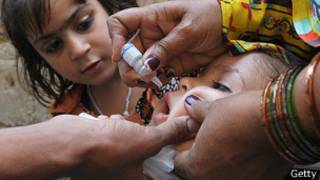 Campaña de vacunación contra la polio