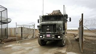 英軍基地