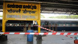 ரயில் குண்டு வெடிப்பு : சந்தேக நபரின் வீடியோ கிடைத்தது