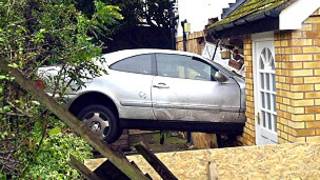 A car hit the wall