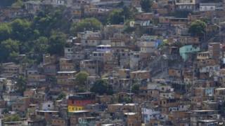 Favela (AP)