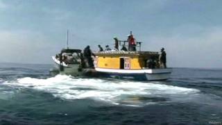 அகதித்தஞ்சம் கோரிகளின் படகு