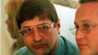 Eugene de Kock mu 1998. Yari yarataziriwe "Umubi ruhasha"