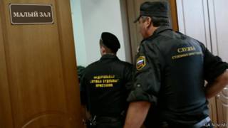 Сотрудники Службы судебных приставов