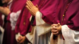 Sacerdotes
