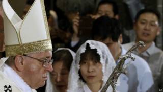El Papa durante la misa de reconciliación