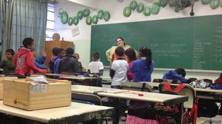 Aula de inteligência emocional na escola em Pirituba