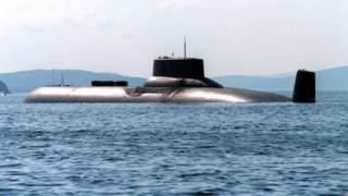 Атомная подводная лодка "Архангельск" в водах Баренцева моря