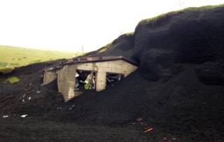 冰島火山爆發吞噬的小城遺跡