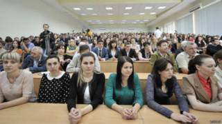 Студенти
