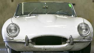 1967 model Jaguar XK-E Cabrio